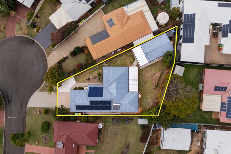 Photo - 6 Freyling Court, Kearneys Spring QLD 4350 - Image 24