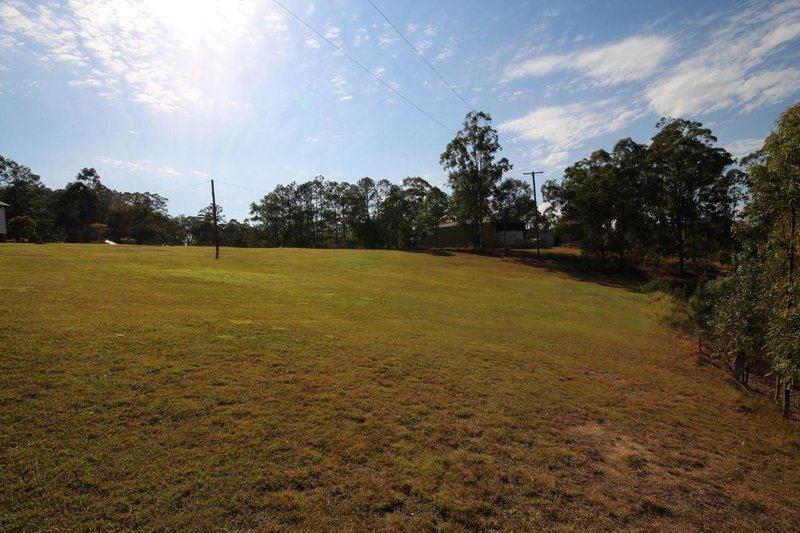 Photo - 6 Friske Road, Victory Heights QLD 4570 - Image 12