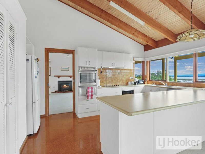 Photo - 6 Fullarton Drive, Paynesville VIC 3880 - Image