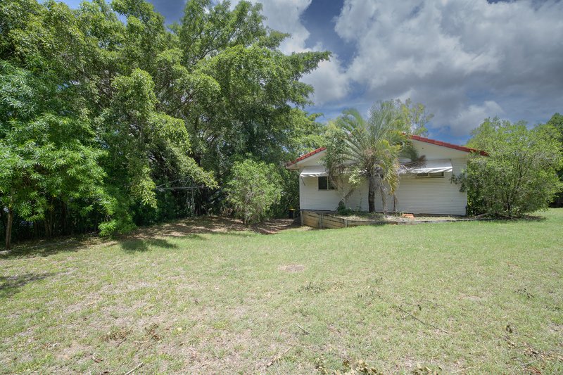 Photo - 6 Garden Street, West Gladstone QLD 4680 - Image 2