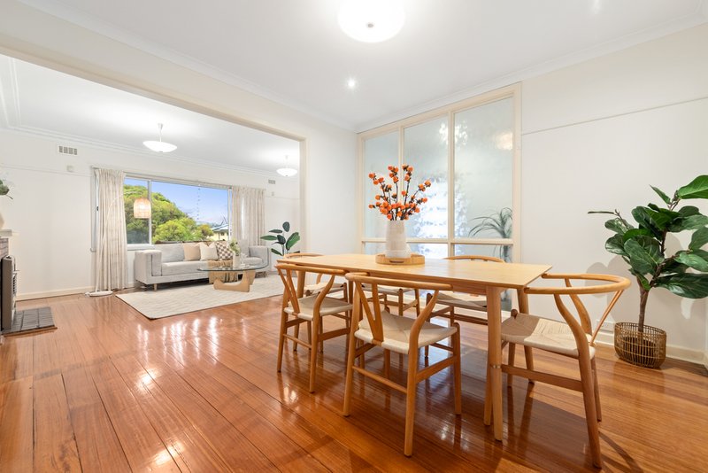 Photo - 6 Gardenia Road, Balwyn North VIC 3104 - Image 5