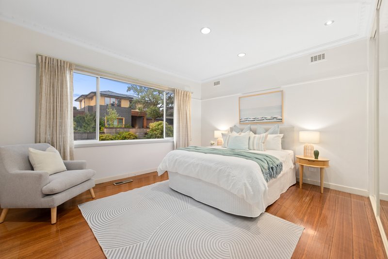 Photo - 6 Gardenia Road, Balwyn North VIC 3104 - Image 8