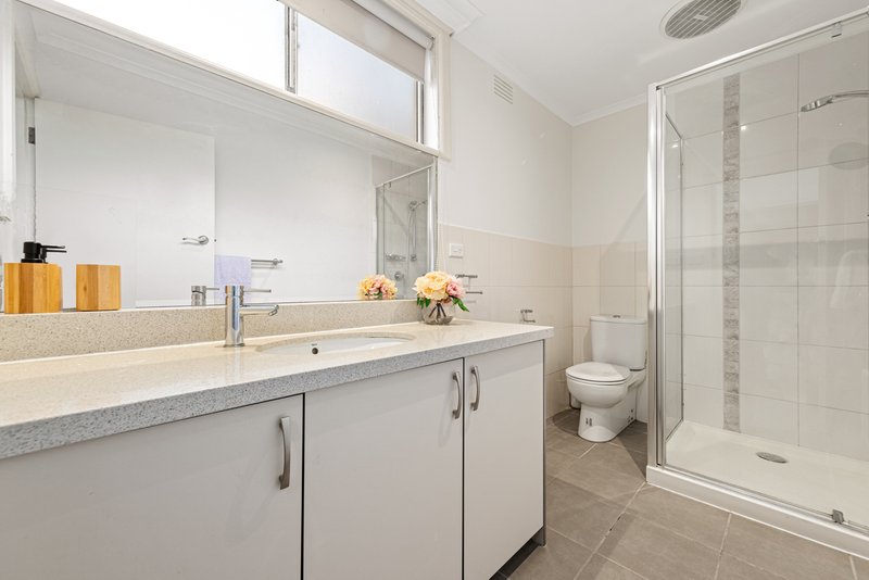 Photo - 6 Gardenia Road, Balwyn North VIC 3104 - Image 11