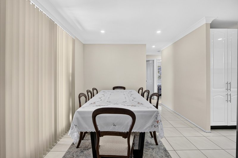 Photo - 6 Gardiner Street, Minto NSW 2566 - Image 4