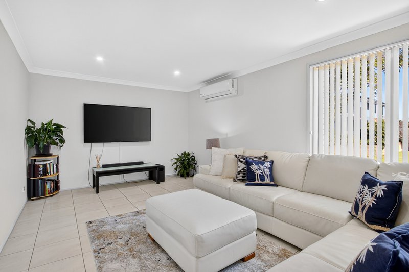 Photo - 6 Gardiner Street, Minto NSW 2566 - Image 6