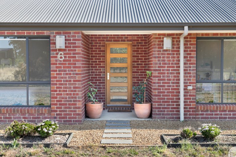 6 Gardners Lane, Snake Valley VIC 3351