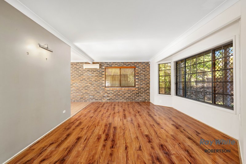 Photo - 6 Gartford Street, Robertson QLD 4109 - Image 7