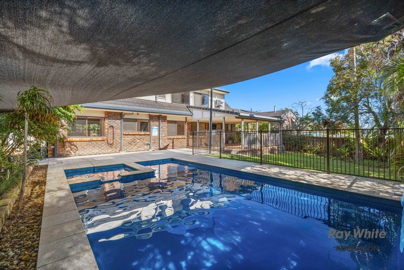 Photo - 6 Gartford Street, Robertson QLD 4109 - Image 13