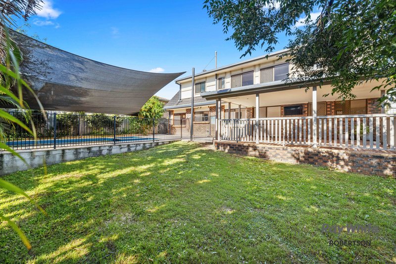 Photo - 6 Gartford Street, Robertson QLD 4109 - Image 14