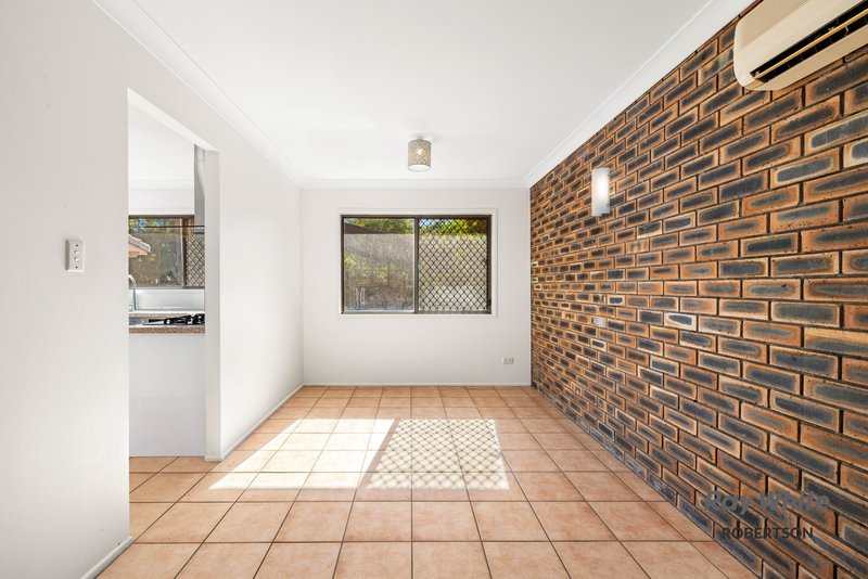 Photo - 6 Gartford Street, Robertson QLD 4109 - Image 15