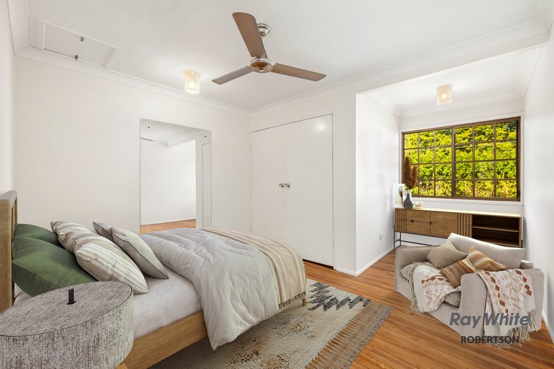 Photo - 6 Gartford Street, Robertson QLD 4109 - Image 16