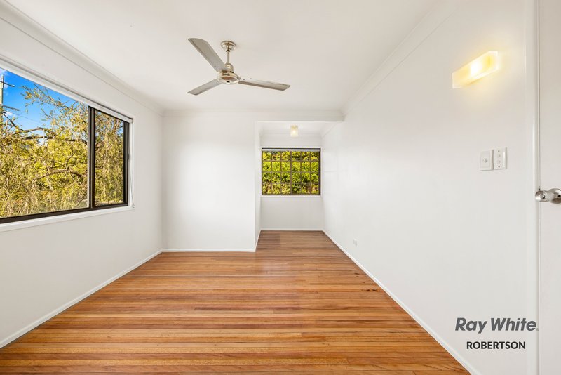 Photo - 6 Gartford Street, Robertson QLD 4109 - Image 23