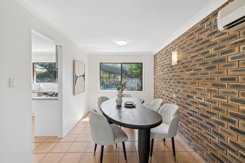 Photo - 6 Gartford Street, Robertson QLD 4109 - Image 7