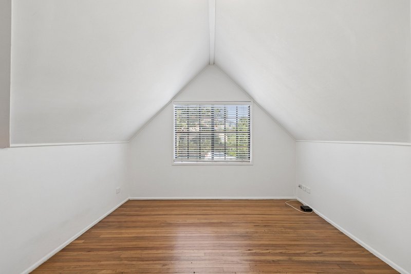 Photo - 6 Gartford Street, Robertson QLD 4109 - Image 18