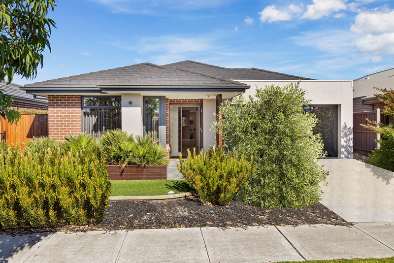 6 Gatsby Drive, Officer VIC 3809