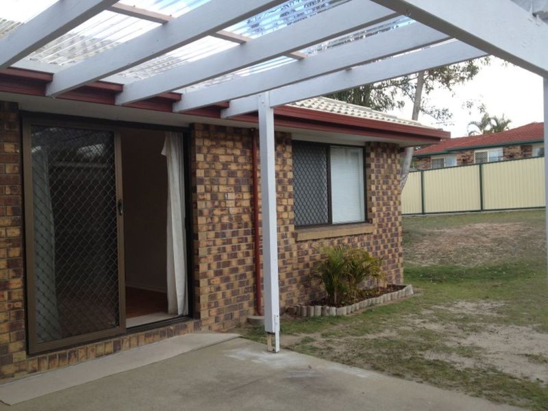 Photo - 6 Gaynor Court, Boronia Heights QLD 4124 - Image 7