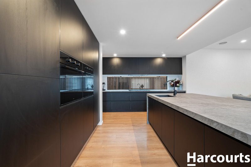 Photo - 6 Gec Boulevard, Fraser Rise VIC 3336 - Image 7