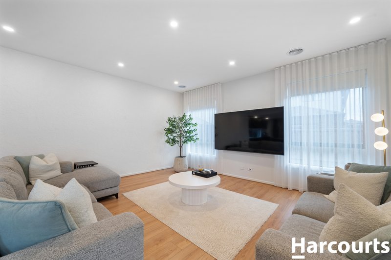 Photo - 6 Gec Boulevard, Fraser Rise VIC 3336 - Image 15