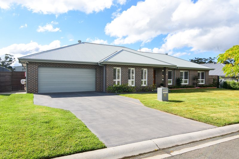 6 Geebung Close, Colo Vale NSW 2575