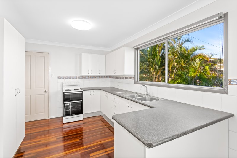 Photo - 6 George Street, Zilzie QLD 4710 - Image 2