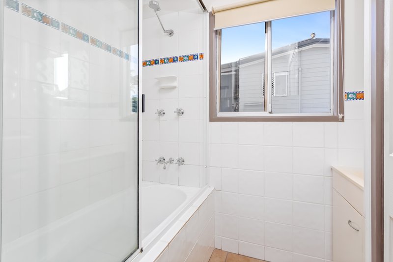 Photo - 6 George Street, Zilzie QLD 4710 - Image 4