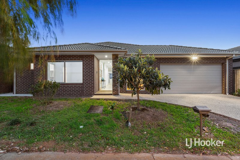 6 Geranium Way, Point Cook VIC 3030