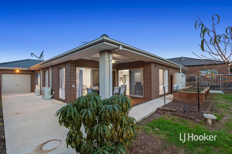 Photo - 6 Geranium Way, Point Cook VIC 3030 - Image 17