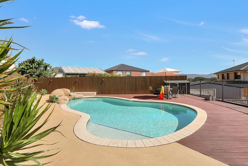 Photo - 6 Gerrong Close, Kanahooka NSW 2530 - Image 10