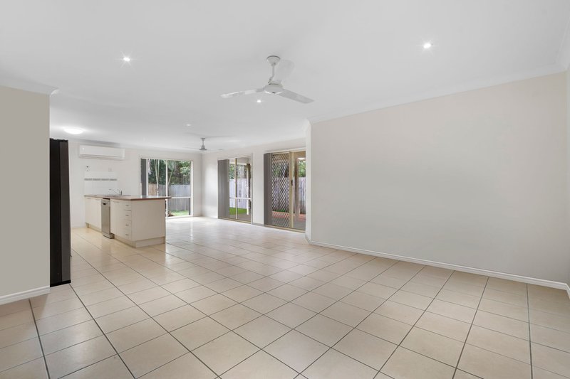 Photo - 6 Gillin Place, Ormeau QLD 4208 - Image 4