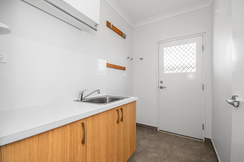 Photo - 6 Gilling Court, Bushland Beach QLD 4818 - Image 11