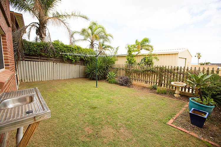 Photo - 6 Gilmore Street, Mount Tarcoola WA 6530 - Image 9