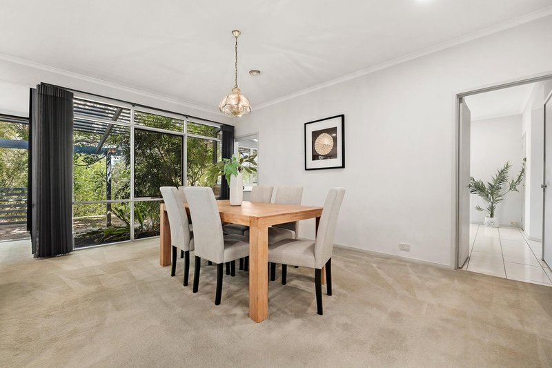 Photo - 6 Girdlestone Circuit, Calwell ACT 2905 - Image 4