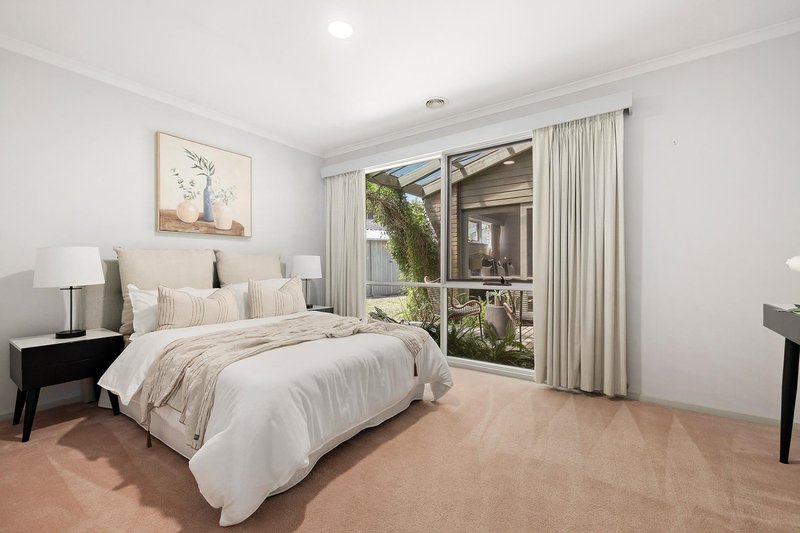 Photo - 6 Girdlestone Circuit, Calwell ACT 2905 - Image 9