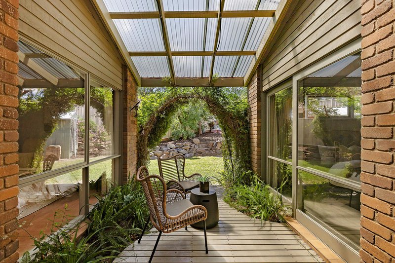 Photo - 6 Girdlestone Circuit, Calwell ACT 2905 - Image 12
