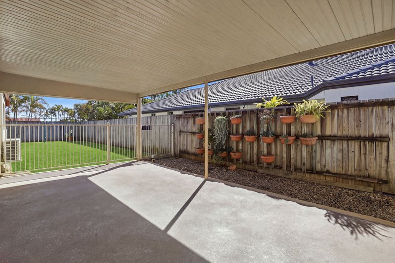 Photo - 6 Girraween Crescent, Parkinson QLD 4115 - Image 13