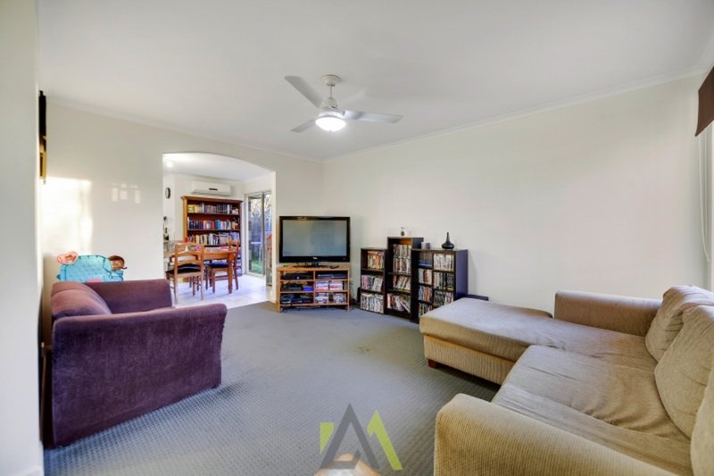 Photo - 6 Glendale Close, Langwarrin VIC 3910 - Image 5