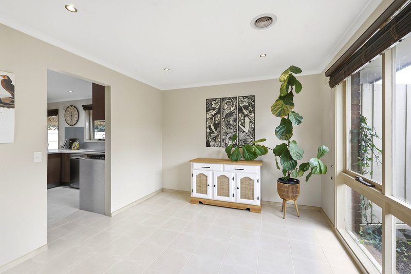 Photo - 6 Glenelg Court, Brookfield VIC 3338 - Image 12