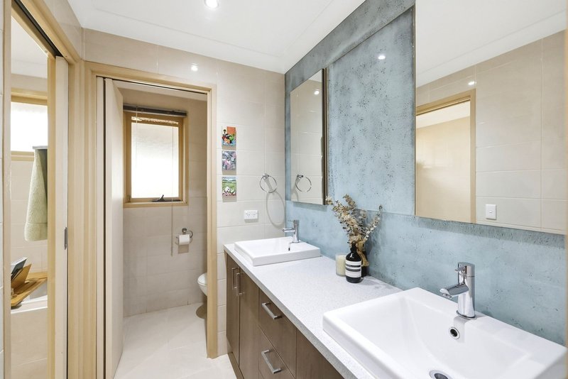 Photo - 6 Glenelg Court, Brookfield VIC 3338 - Image 13