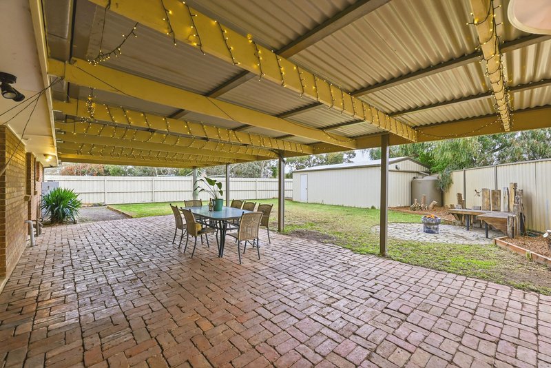 Photo - 6 Glenelg Court, Brookfield VIC 3338 - Image 22