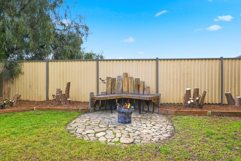 Photo - 6 Glenelg Court, Brookfield VIC 3338 - Image 24