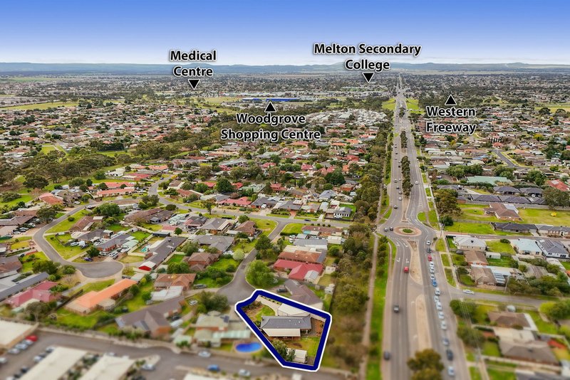 Photo - 6 Glenelg Court, Brookfield VIC 3338 - Image 33