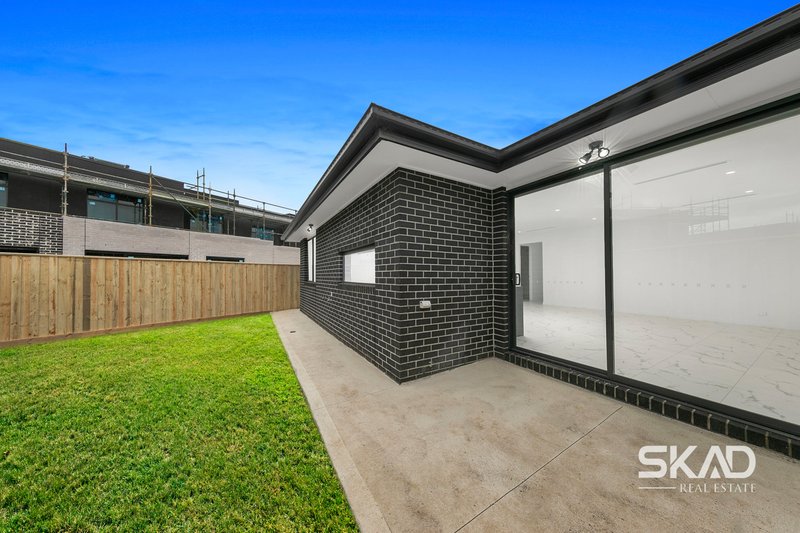 Photo - 6 Glideriter Road, Donnybrook VIC 3064 - Image 12