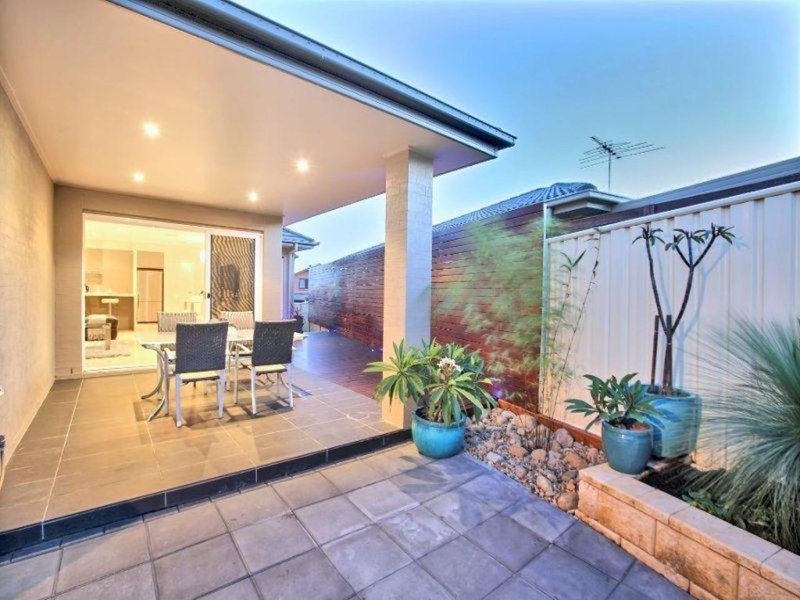 Photo - 6 Goodenia Road, Mount Annan NSW 2567 - Image 8