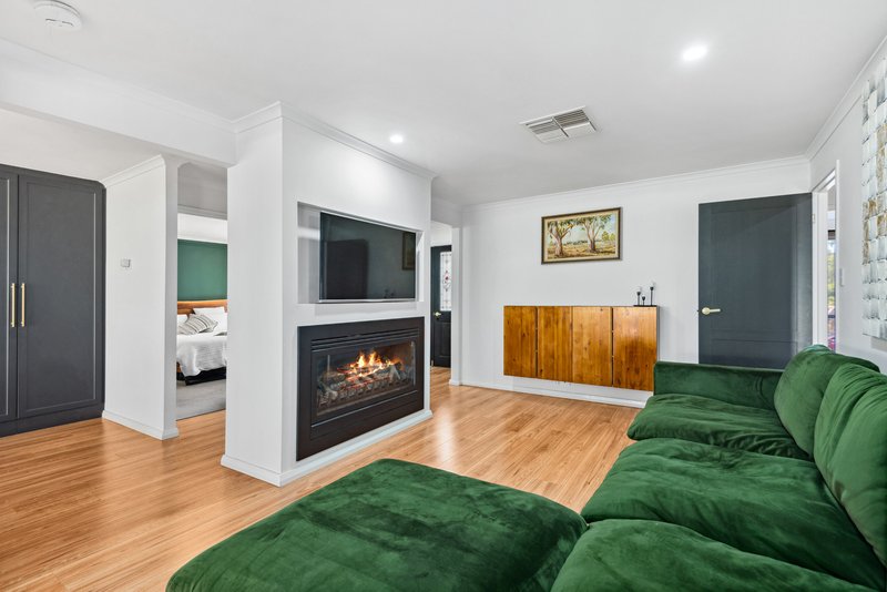 Photo - 6 Goss Road, Aberfoyle Park SA 5159 - Image 2