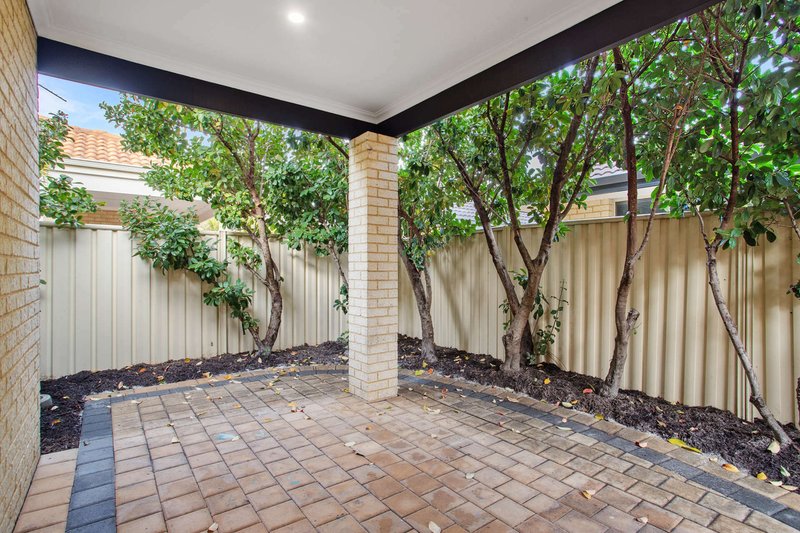 Photo - 6 Graceland Ave , Landsdale WA 6065 - Image 23