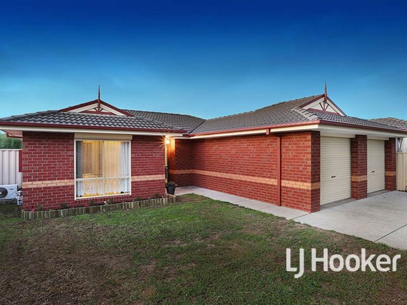 6 Graf Way, Point Cook VIC 3030