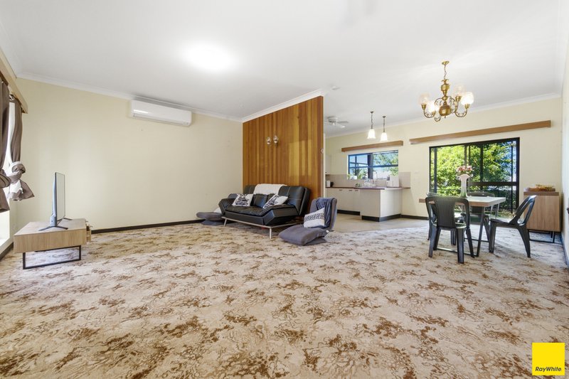 Photo - 6 Grampian Close, Smithfield QLD 4878 - Image 5