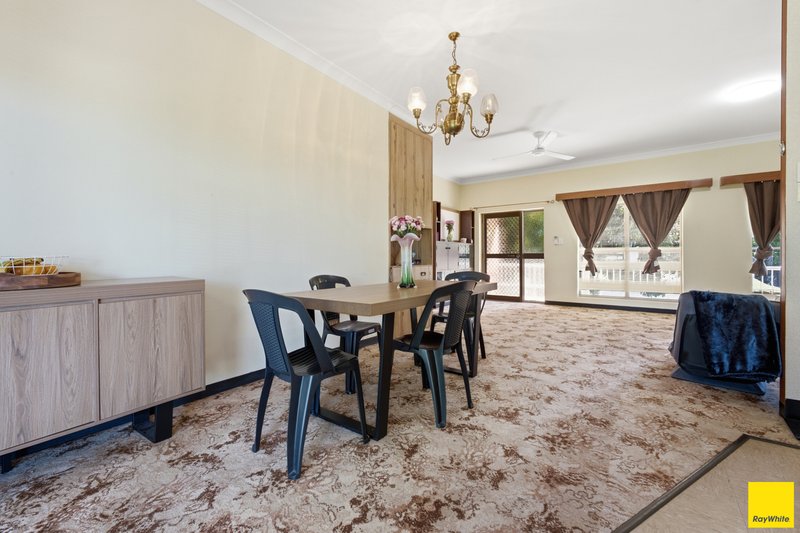 Photo - 6 Grampian Close, Smithfield QLD 4878 - Image 7