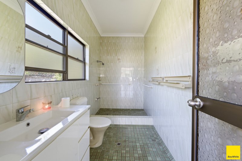 Photo - 6 Grampian Close, Smithfield QLD 4878 - Image 9