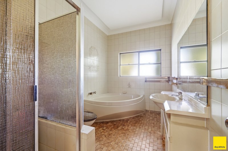 Photo - 6 Grampian Close, Smithfield QLD 4878 - Image 12
